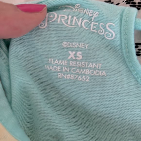 Kids PJ Bundle XS | Disney Ariel PJ’s & Nicole Miller - Picture 3 of 5